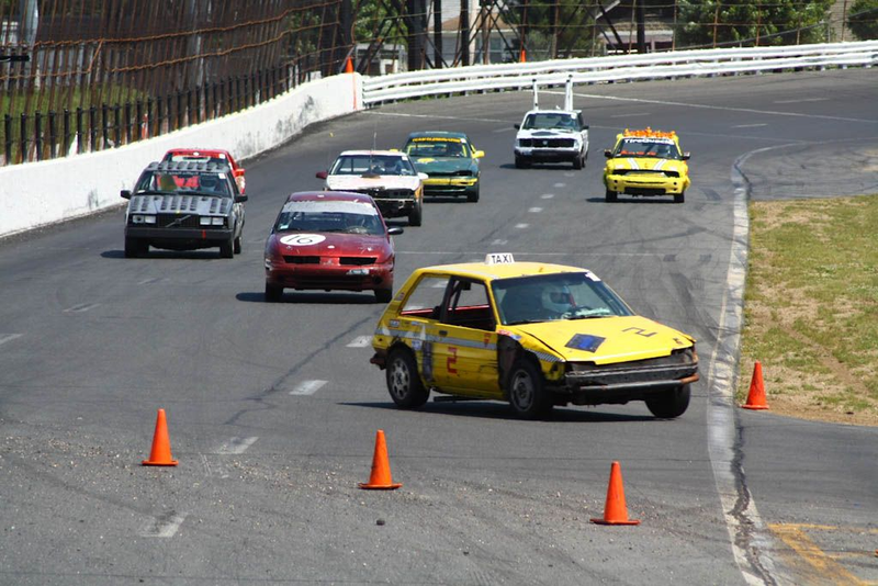 Illustration for article titled The 24 Hours Of LeMons New England 2009 Über Gallery, Part 2